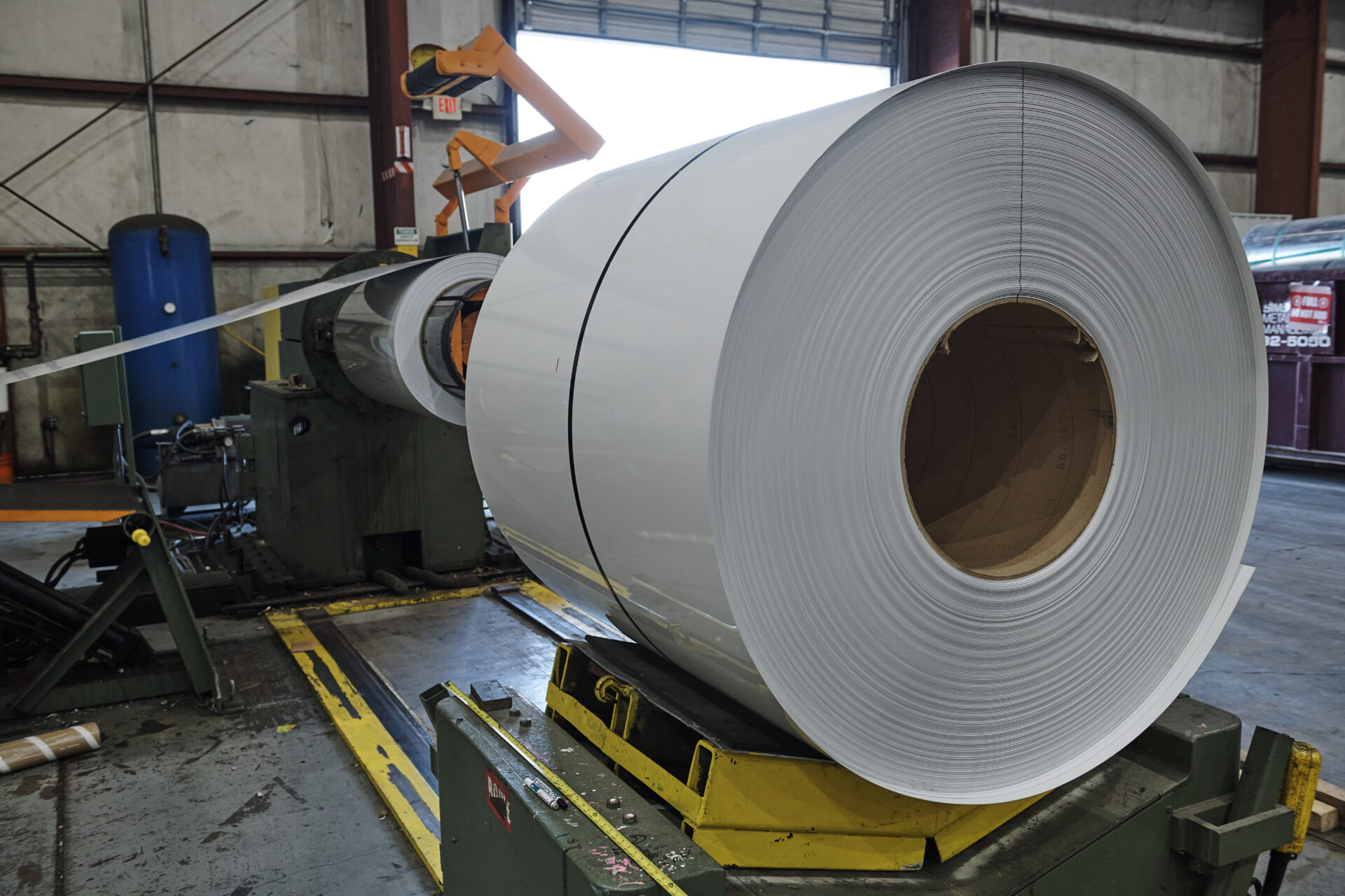 roll of white pre painted aluminum coil